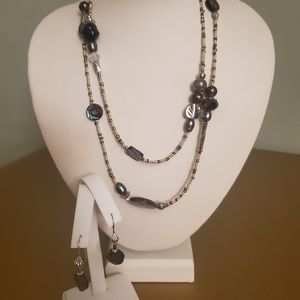Beautiful Necklace & Earring Set